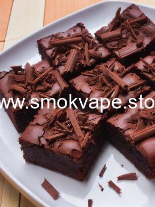 Chocolate Fudge Brownies: Rich and Moist Delight